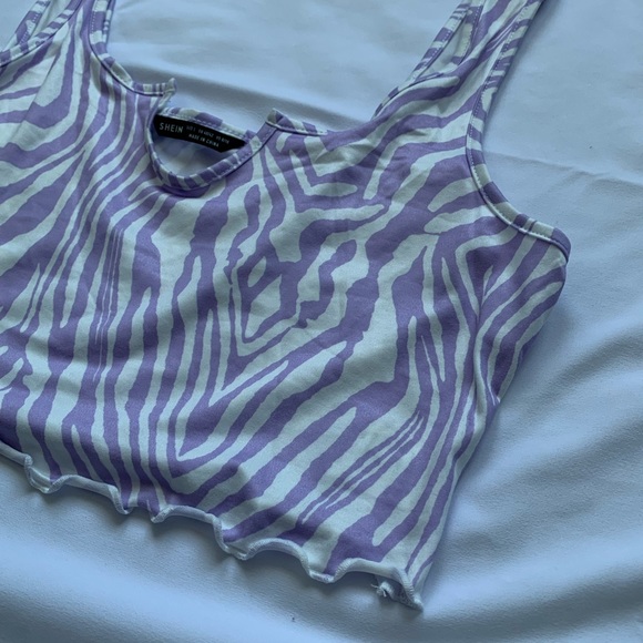 SHEIN Purple Zebra Crop Top - Picture 4 of 5